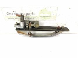 Mercedes-Benz 200 300 W123 Rear door exterior handle 