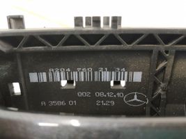 Mercedes-Benz E W212 Türgriff Türöffner hinten DALISID2203