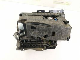 Mercedes-Benz GLK (X204) Schowek deski rozdzielczej / Komplet 