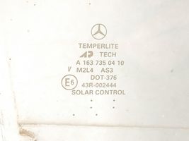Mercedes-Benz ML W163 Vitre de fenêtre porte arrière 