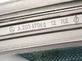 Mercedes-Benz C W203 Finestrino/vetro retro 