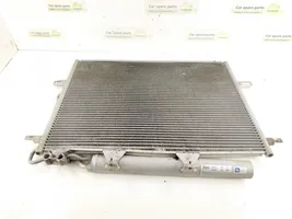 Mercedes-Benz E W211 Радиатор охлаждения кондиционера воздуха 