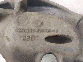 Mercedes-Benz S W222 Staffa/supporto di montaggio della marmitta 