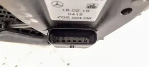 Mercedes-Benz C W205 Pedał gazu / przyspieszenia 