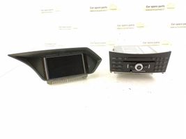 Mercedes-Benz E W212 Radio / CD-Player / DVD-Player / Navigation 