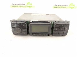 Mercedes-Benz S W220 Radio/CD/DVD/GPS-pääyksikkö 