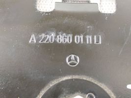 Mercedes-Benz S W220 Etuistuimen turvavyö 
