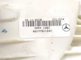 Mercedes-Benz E C207 W207 Priekšpusē slēdzene DALISID4862