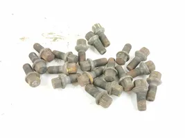 Mercedes-Benz GLK (X204) Nuts/bolts 