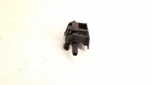 Mercedes-Benz E W213 Windshield washer spray nozzle 