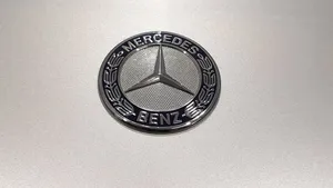 Mercedes-Benz E W213 Konepelti 