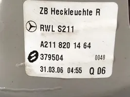 Mercedes-Benz E W211 Lampy tylnej klapy bagażnika 