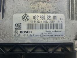 Volkswagen Touran I Moottorin ohjainlaite/moduuli 0281014044