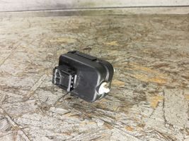 Volvo XC70 Headlight level adjustment motor P2004