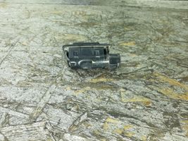 Jeep Grand Cherokee (WJ) Takaluukun/tavaratilan luukun ulkokahva 56042450AB