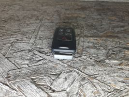 Volvo XC70 Ignition key/card 