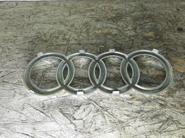 Audi A4 S4 B5 8D Mostrina con logo/emblema della casa automobilistica 8D0853605