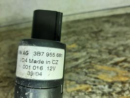 Audi A3 S3 8P Pumpe Scheinwerferreinigungsanlage 3B7955681