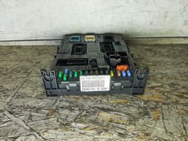 Citroen C4 I Comfort/convenience module 281208364