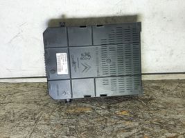 Citroen C4 I Comfort/convenience module 281208364