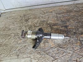 Subaru Forester SG Injecteur de carburant 16613AA030