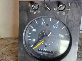 Mercedes-Benz Actros Compteur de vitesse tableau de bord 3016893011