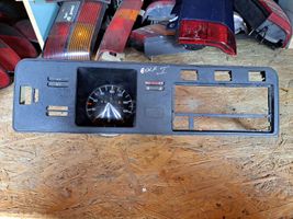 Volkswagen Golf I Speedometer (instrument cluster) 