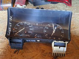 Volkswagen Jetta II Speedometer (instrument cluster) 