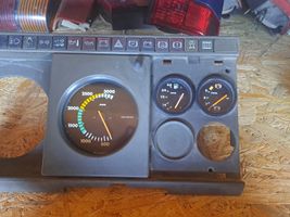 Mercedes-Benz 406 608 Compteur de vitesse tableau de bord 240662