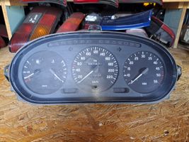 Renault Megane I Compteur de vitesse tableau de bord 7700839646