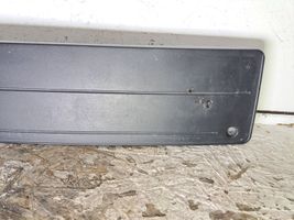 BMW X5 E70 Ramka przedniej tablicy rejestracyjnej 7158201