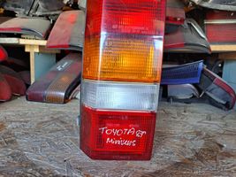 Toyota Starlet (P70) III Lampa tylna 2817