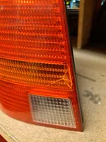 Volkswagen Golf IV Lampa tylna 1J9945095F