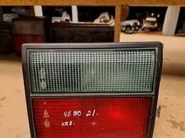 Renault 21 Lampy tylnej klapy bagażnika 21400