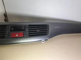 Mitsubishi Lancer Rejilla de ventilación central del panel MR532228