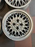 Volkswagen Golf II Felgi aluminiowe R15 165601025