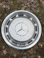 Mercedes-Benz 200 300 W123 R14 wheel hub/cap/trim 