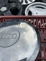 Audi 100 200 5000 C3 Gamyklinis rato centrinės skylės dangtelis (-iai) 