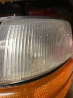 Chrysler Voyager Lampa przednia 5263475