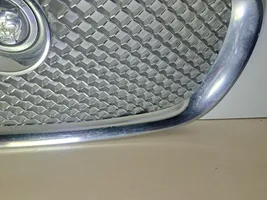 Jaguar XF Grille calandre supérieure de pare-chocs avant 8X23018K28AA