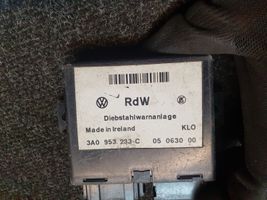 Volkswagen PASSAT B4 Altre centraline/moduli 3A0953233C