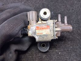 Toyota Corolla E120 E130 Turboahtimen magneettiventtiili 2581927020