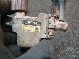 Toyota Avensis T220 Turboahtimen magneettiventtiili 2581927010