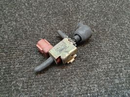 Toyota Corolla Verso E121 Solenoidinis vožtuvas 2586064140