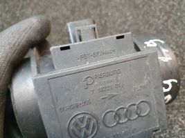 Volkswagen Golf III Mass air flow meter 074906461