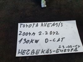 Toyota Avensis T250 Degvielas tvertnes elektriskā slēdzene 7703005011