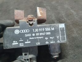 Volkswagen Polo Hehkutulpan esikuumennuksen rele 1J0919506M