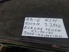 Mercedes-Benz E W211 Apdaila priekinių durų (moldingas) A2116902062
