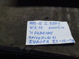 Mercedes-Benz E W211 Boite à gants A2118601305