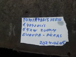 Toyota Yaris Verso Silniczek wycieraczek szyby przedniej / czołowej 8511052090